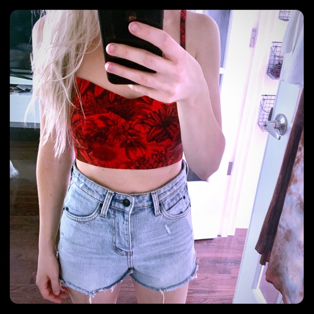 Red crop top 4